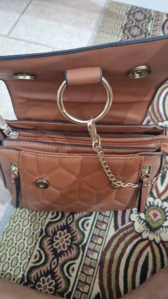 STUNNING BROWN BAG WITH EXCELLENT CONDITION 1