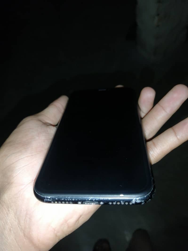 Apple iPhone XR 2