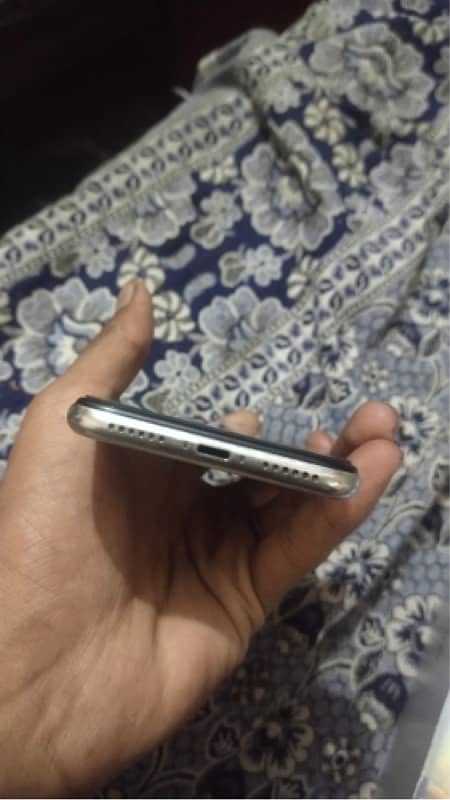 iPhone X non pta 4
