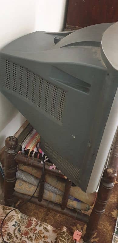 LG TV 2