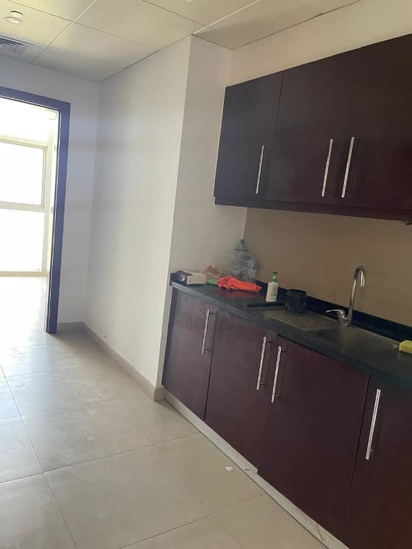CONSTITUTION AVENUE 4 BED FURNISHED FLAT FOR RENT FOR,750 LAKH 28