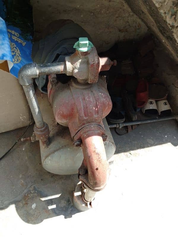 lal pump 0
