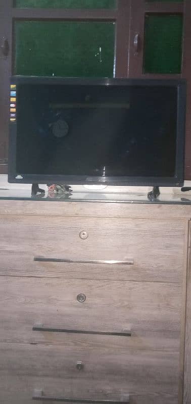 led tv 1