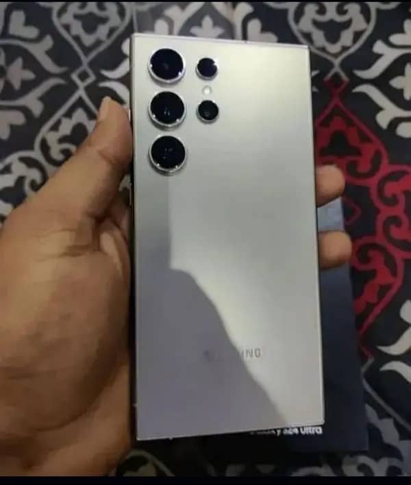 Samsung S24 Ultra 1