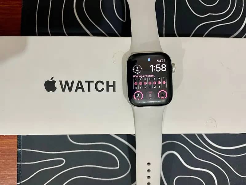 Apple Watch SE 2nd GEN 40MM 0