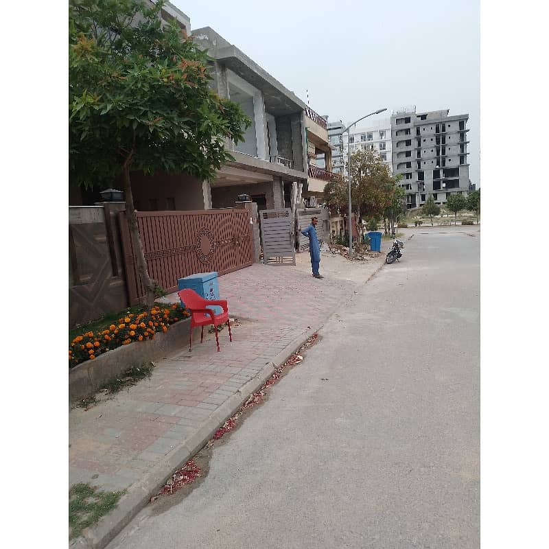 10 Marla Residential Plot Available. For Sale In Top City 1 Block F Islamabad. 27