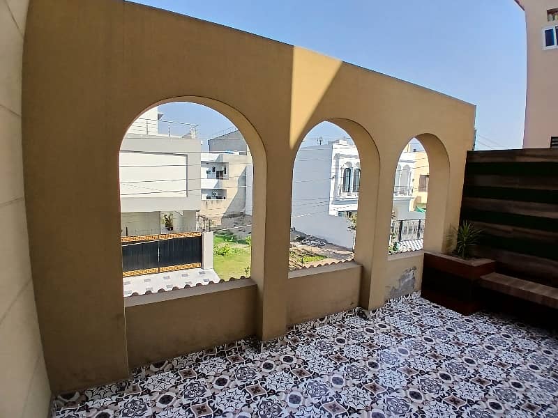 10 Marla brand new house ideal location near to canal road 22