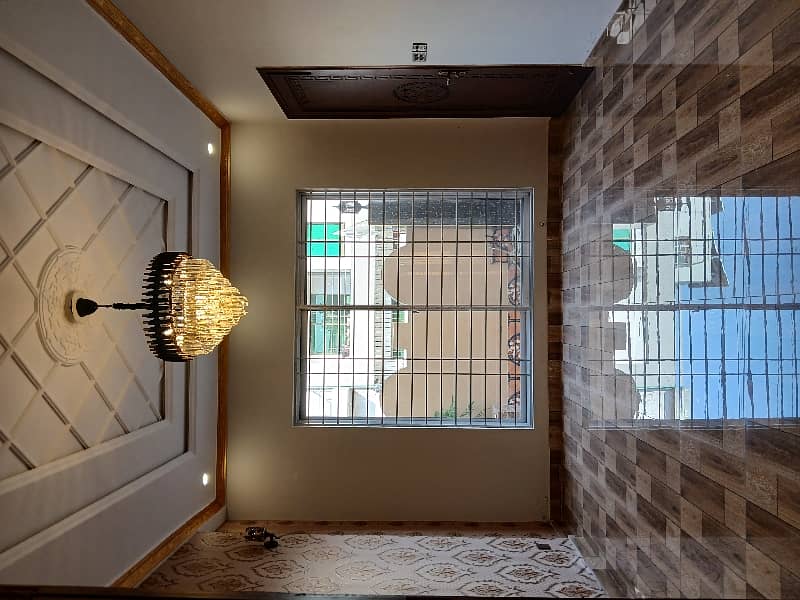 10 Marla brand new house ideal location near to canal road 45