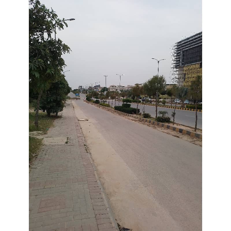 10 Marla Corner Residential Plot Available. For Sale in Top City 1 Block D Islamabad. Hafeez Jalandari Road. 38