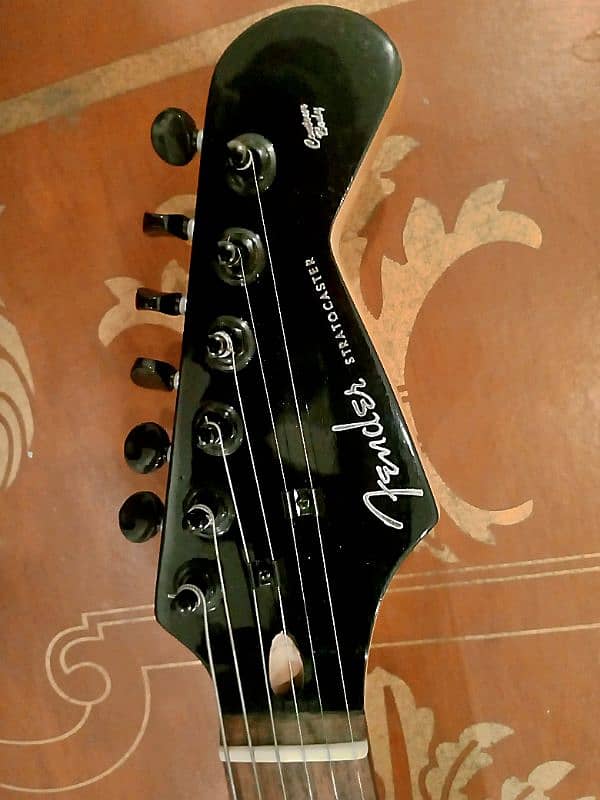 Fender Stratocaster Japan 5