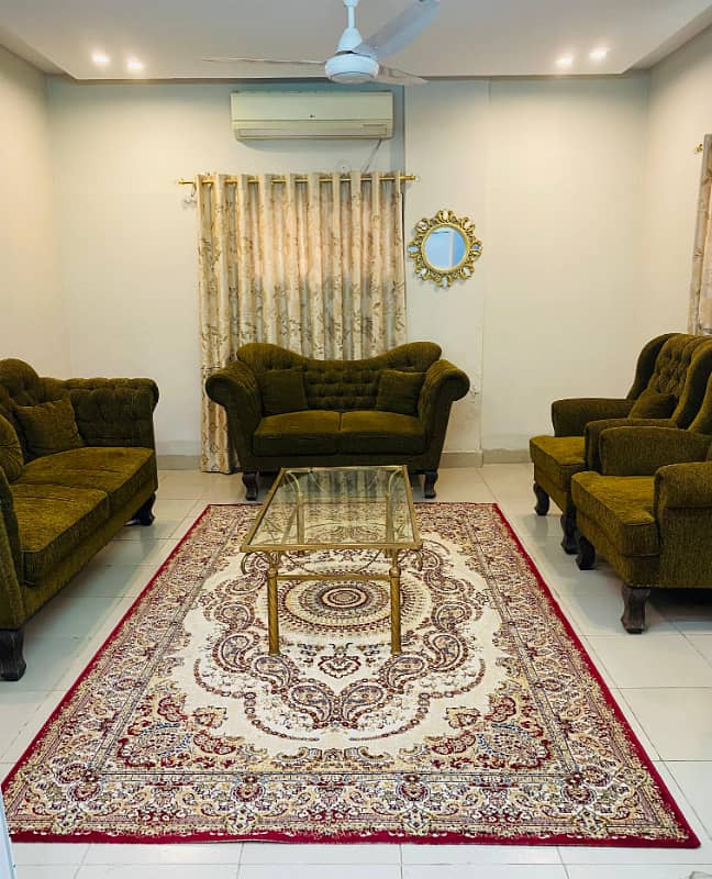 3 Bed DD Flat For Sale Hina Garden, Gulishtan e Jauhar Block 19 Near Near Saima Mall 2
