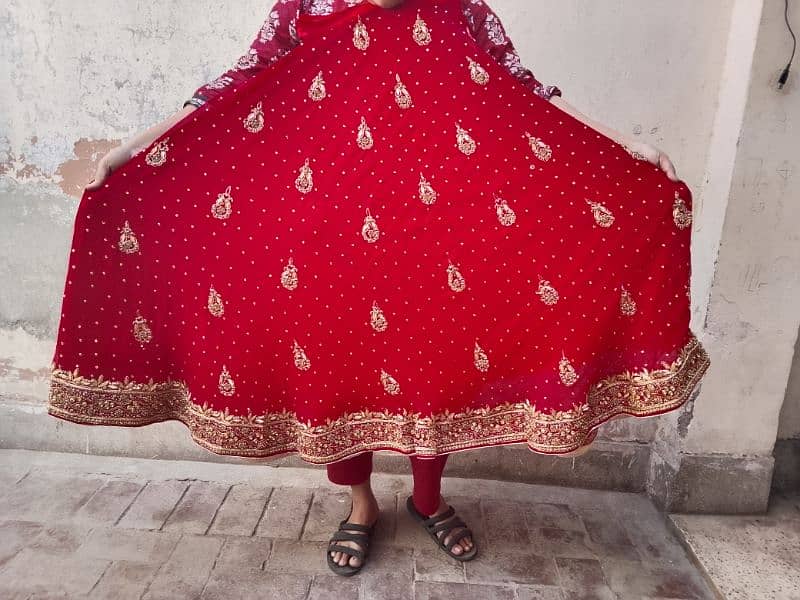 Lehnga used kam dabky ka kam hai price 15000 1
