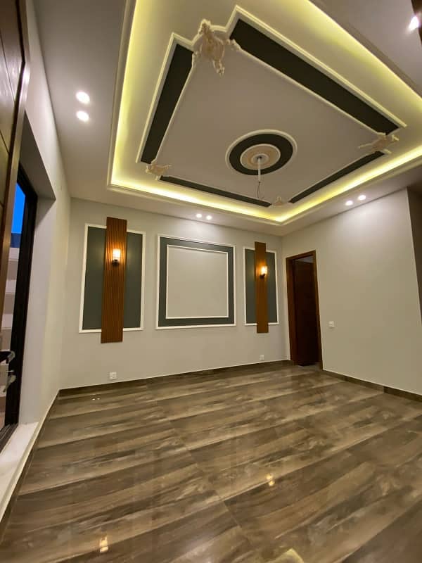 Get In Touch Now To Buy A Prime Location House In Bosan Road 16