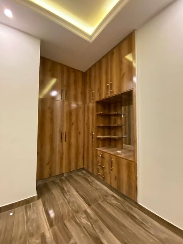 Get In Touch Now To Buy A Prime Location House In Bosan Road 17