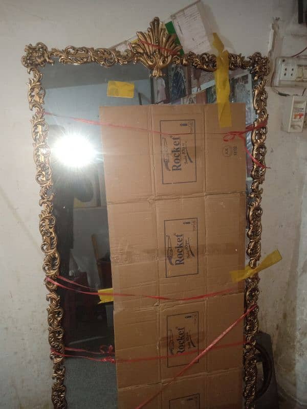 almost new elegant mirror 2