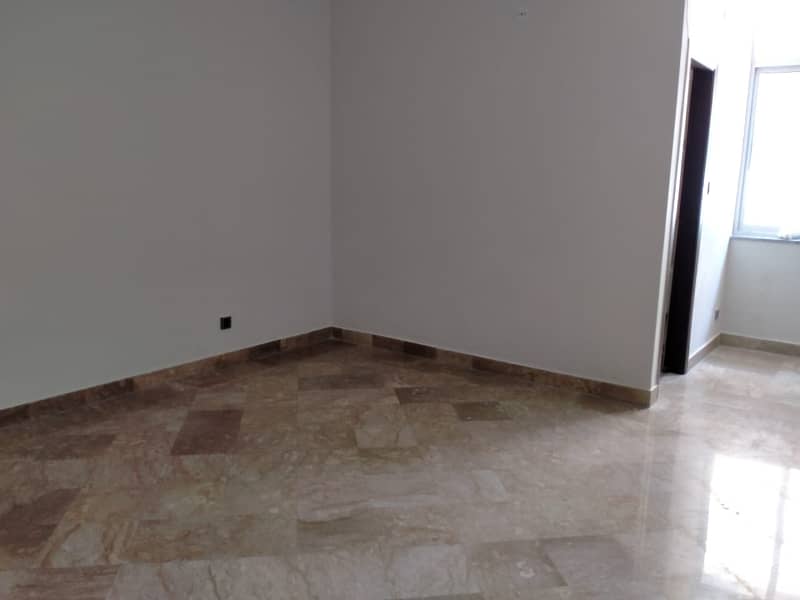 G-10/4 SUNFACE 40X80 DOUBLE UNIT HOUSE GOOD INCOMING RENT 10