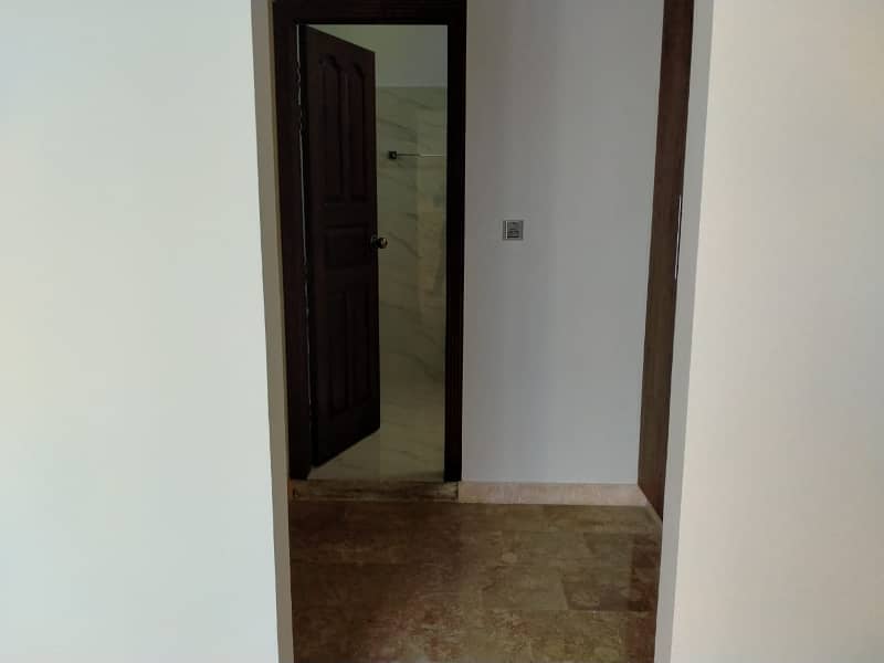 G-10/4 SUNFACE 40X80 DOUBLE UNIT HOUSE GOOD INCOMING RENT 19