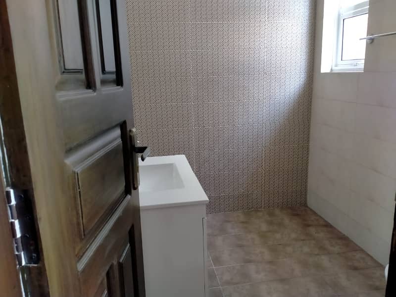 G-10/4 SUNFACE 40X80 DOUBLE UNIT HOUSE GOOD INCOMING RENT 22
