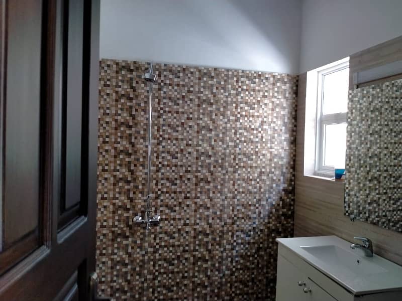 G-10/4 SUNFACE 40X80 DOUBLE UNIT HOUSE GOOD INCOMING RENT 36