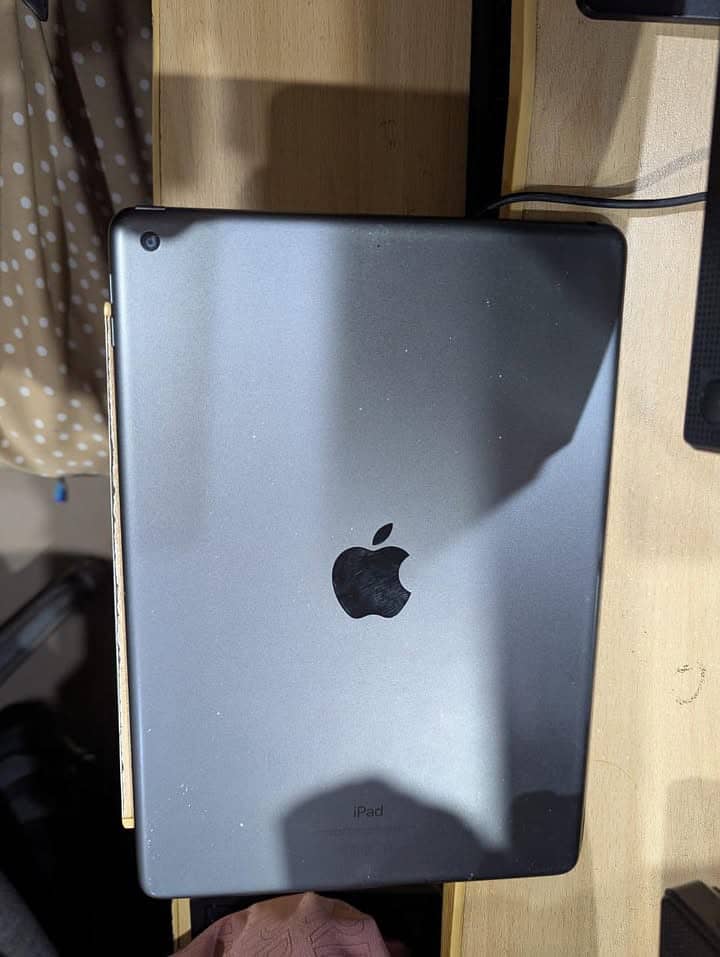 Ipad, 9th generation 1