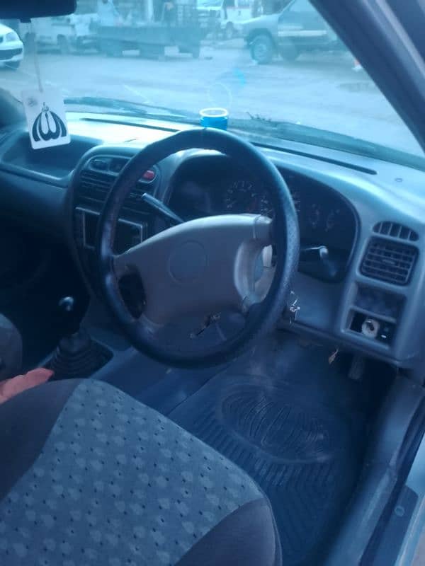 Suzuki Baleno 2003 9