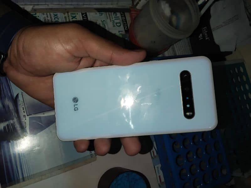 Lgv60 thinQ5g 11