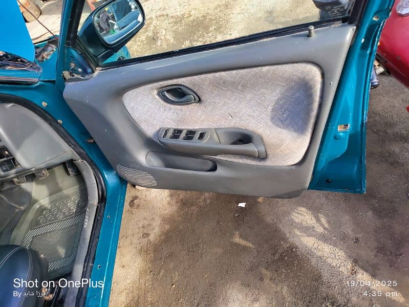 Suzuki Baleno 1998-99 16