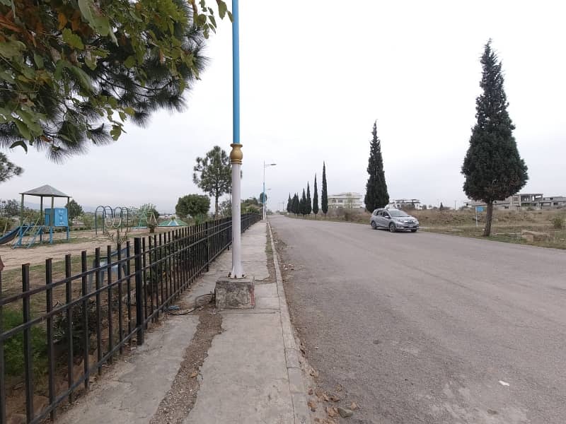 E-18 Gulshan-E-Sehat Islamabad Corner Commercial Plot On 100 Feet Road 7