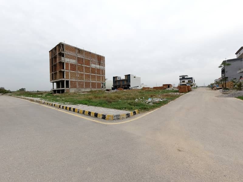 E-18 Gulshan-E-Sehat Islamabad Corner Commercial Plot On 100 Feet Road 20