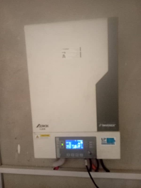inverx arox serious 5.2 KW for sale in Rahim yar khan 3