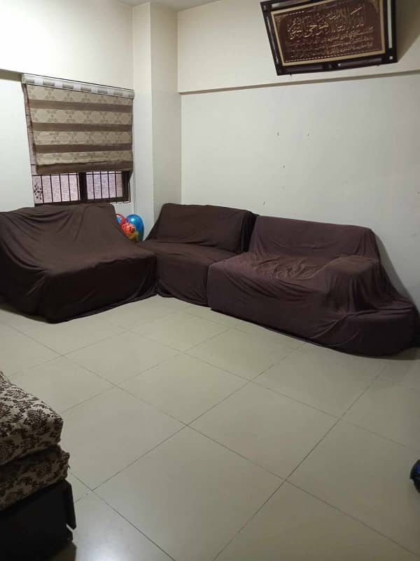 Beautiful Flat Available For Sale In North Nazimabad Block F 0