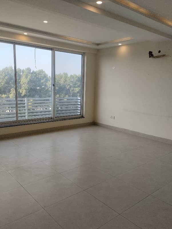 2 Bed Non Furnish Flat With Hot Location With Original Pictures Attached Available In The Heart Of Bahria Town Lahore 0