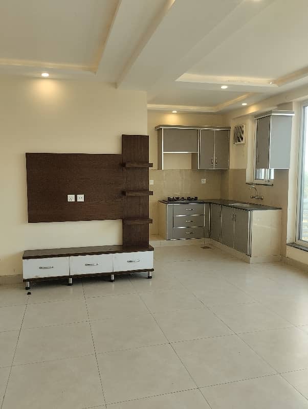 2 Bed Non Furnish Flat With Hot Location With Original Pictures Attached Available In The Heart Of Bahria Town Lahore 1