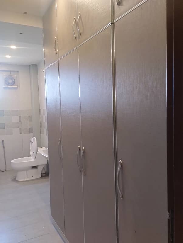 2 Bed Non Furnish Flat With Hot Location With Original Pictures Attached Available In The Heart Of Bahria Town Lahore 8