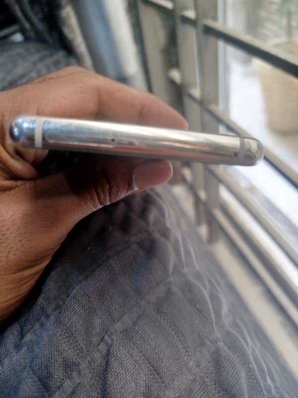 panel dead ha orr power button nhi ha baki all ok h a 2