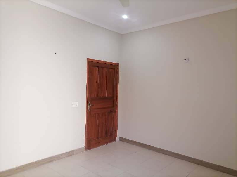 Well-Constructed House Available For Rent In Eden Avenue 0