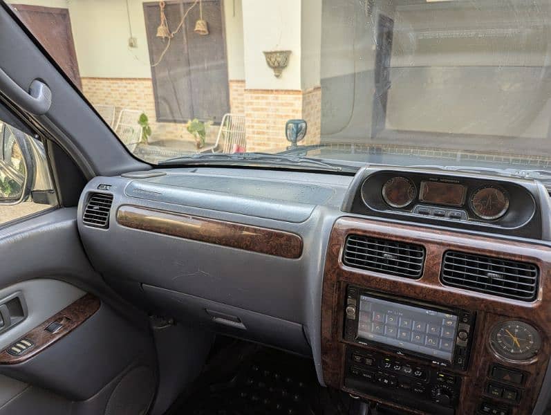 Toyota Prado 1997 7
