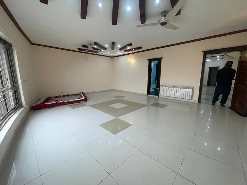 Get This Amazing 20 Marla Upper Portion Available In DHA Phase 6 4