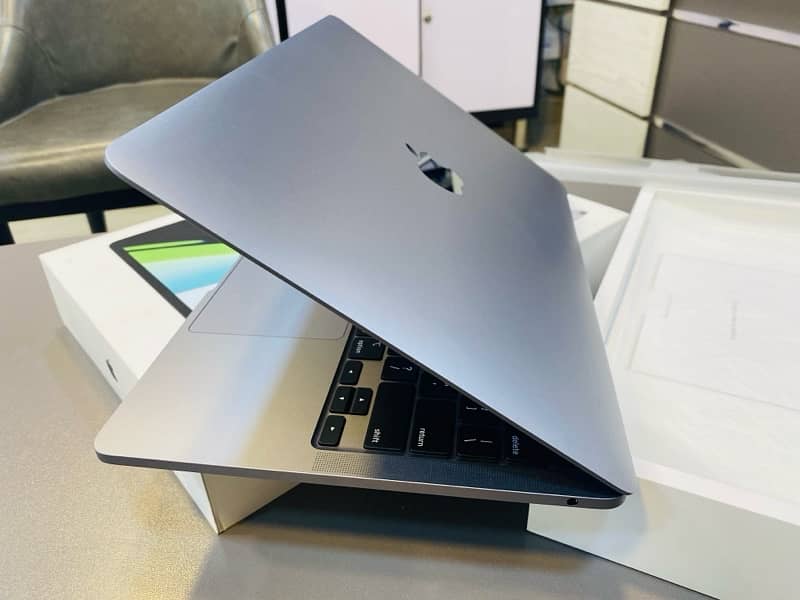 MacBook Pro 13” M1-2020 8/512 (Just Box Opened) 6