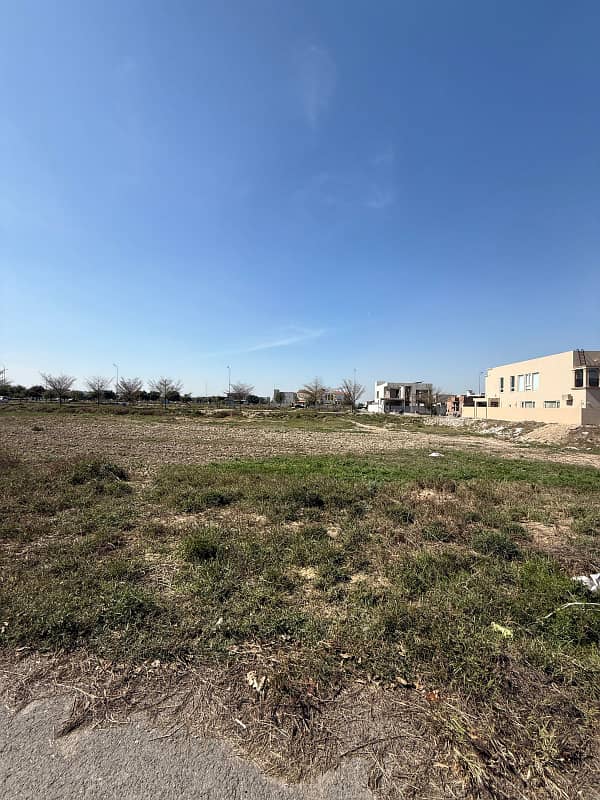 KANAL PAIR TOP LOCATION DHA PHASE 8 BLOCK V 0