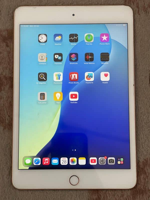 iPad mini 5  condition 10/9  64 GB Whatsapp 03114747983 3