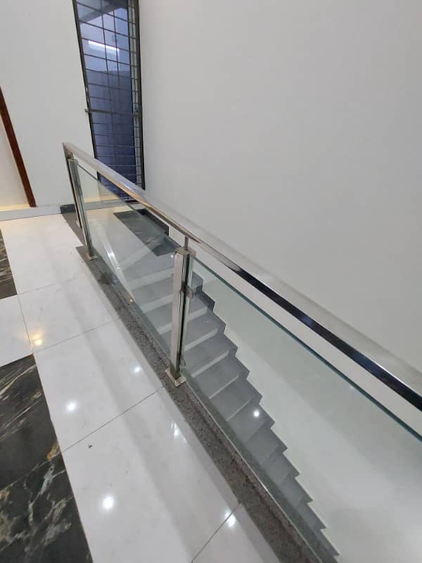 5 Marla Well maintained House for sale at investor Price in paragon city lahore 11