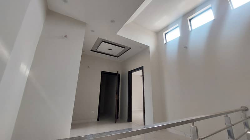 5 Marla Well maintained House for sale at investor Price in paragon city lahore 26