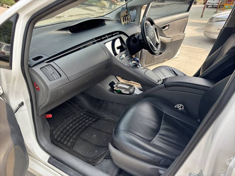 Toyota Prius 2010/2014 3