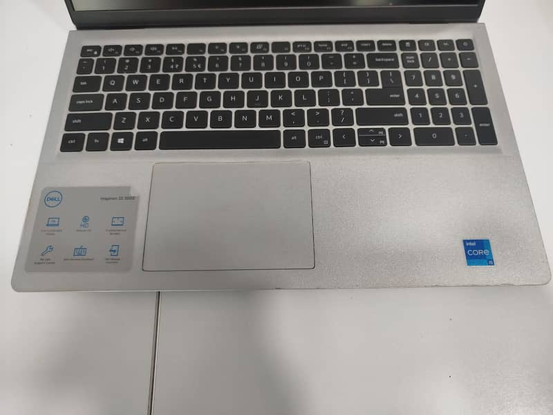 Dell Inspiron 15 3000 5