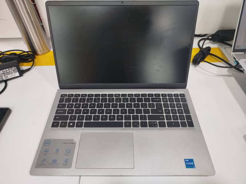 Dell Inspiron 15 3000 6