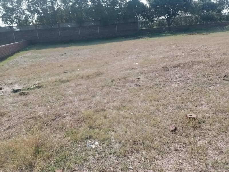 1 Kanal Beautiful Plot On Main Barki Road For Sale. 0