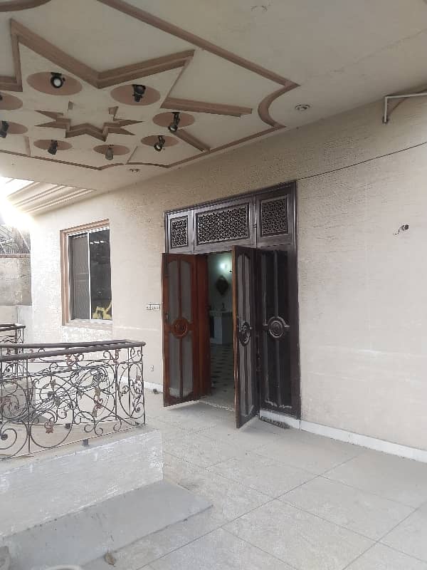 1 KANAL FULL HOUSE FOR RENT MODEL TOWN 23