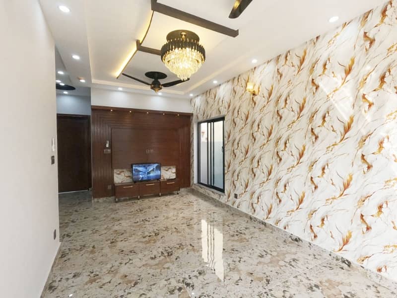 To sale You Can Find Spacious House In DHA 11 Rahbar Phase 2 - Block G 7