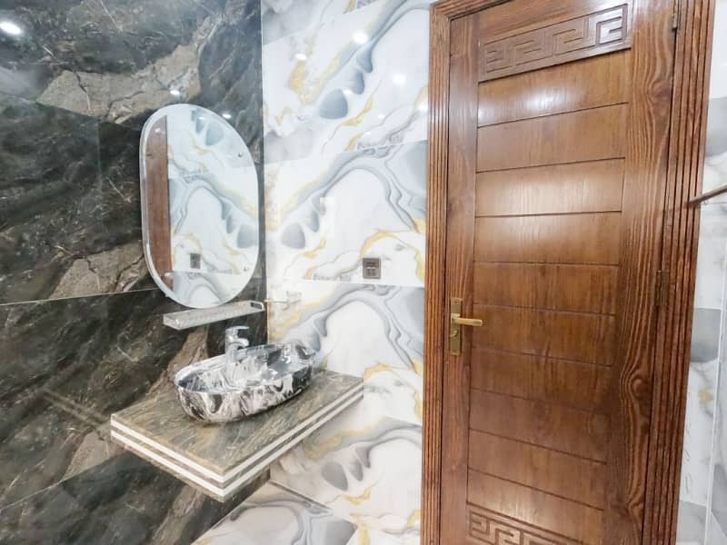 To sale You Can Find Spacious House In DHA 11 Rahbar Phase 2 - Block G 21